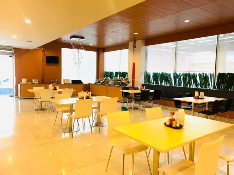 נונג קאי Asawann Hotel Nongkhai מראה חיצוני תמונה